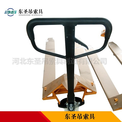 手動液壓搬運車規(guī)格型號--河北東圣吊索具制造有限公司--小型攪拌機|手動叉車|液壓堆高車|手動叉車